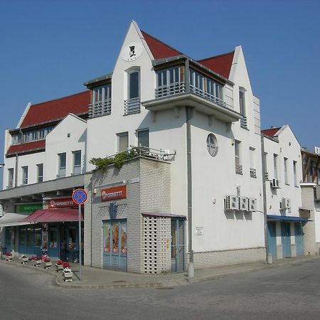 Hary Hotel Keşkemet Dış mekan fotoğraf